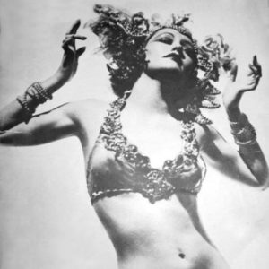 Artemisya Dancewear - Burlesque dancer vintage photo from Leon and Eddie's nightclub in New York - Pic Magazine cover 1937