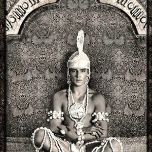 Rudolph Valentino latin lover tshirt for belly dance and tribal fusion dance lesson - Rudolph Valentino vintage photo